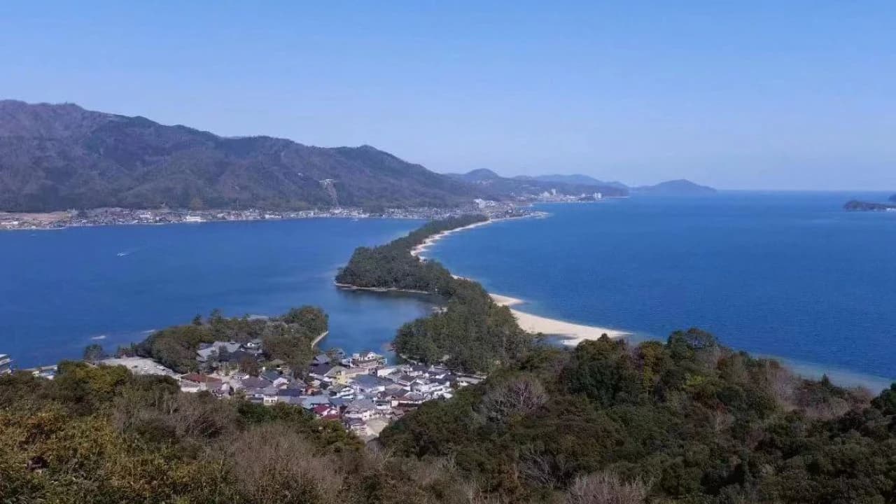 Amanohashidate and Ine Funaya Kyoto Day Tour from Osaka