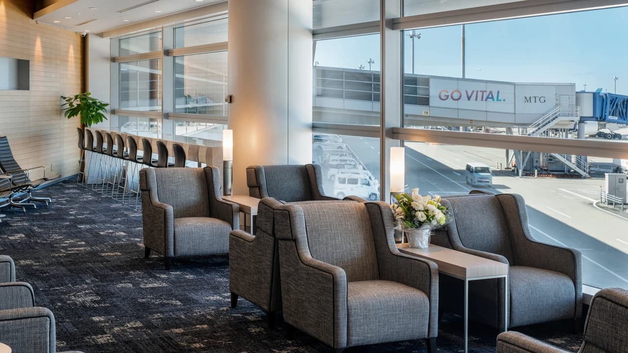 Plaza Premium Lounge - Nagoya Chubu Centrair International Airport Terminal 1 - image 6