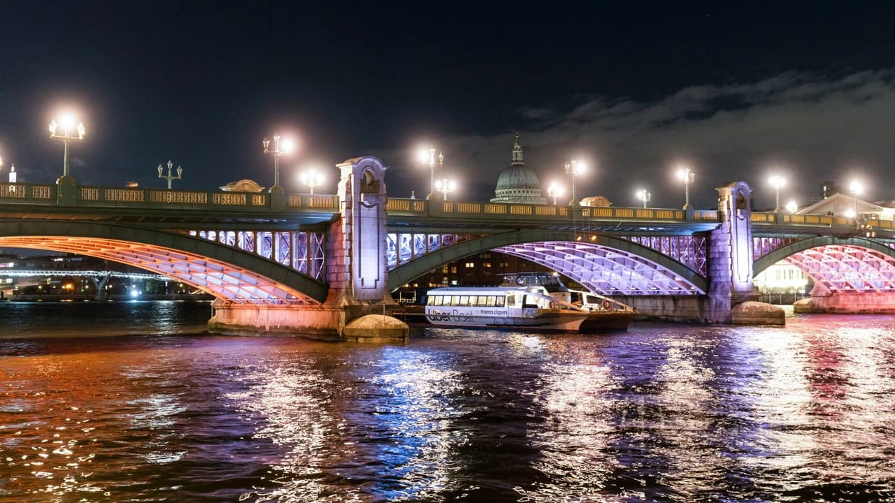 Illuminated River - Thames Uber Boat Night Cruise - Photo 2