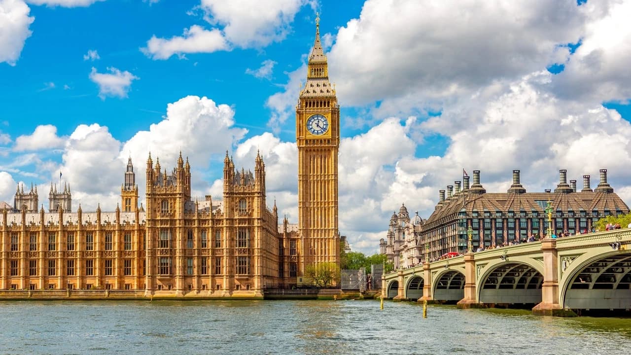 Central London Half-Day Guided Walking Tour - image 8