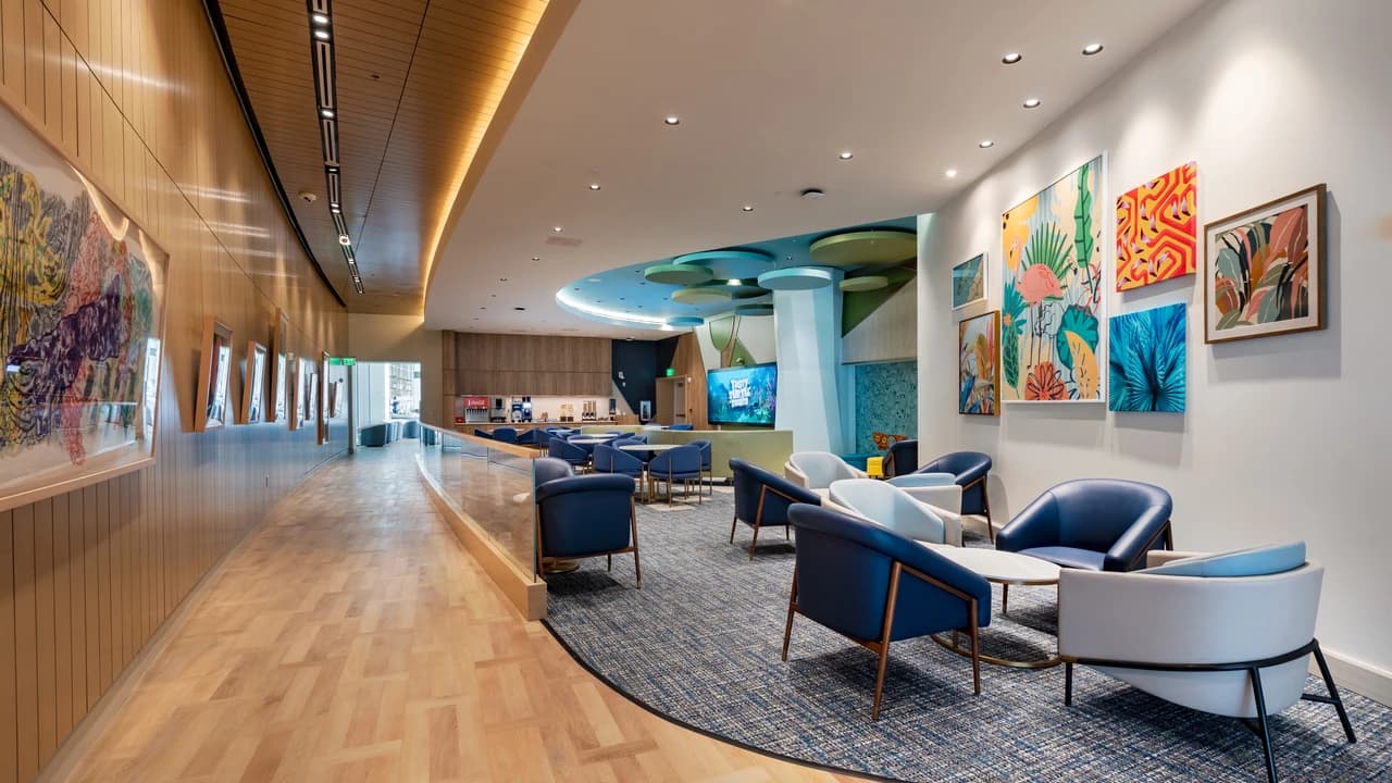 Plaza Premium Lounge - Orlando International Airport Terminal C