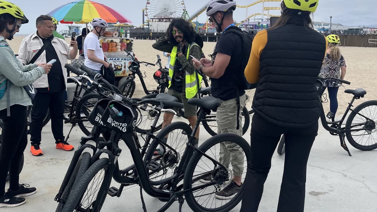 Los Angeles Guided Bike Tour of Santa Monica and Venice Beach - image 6