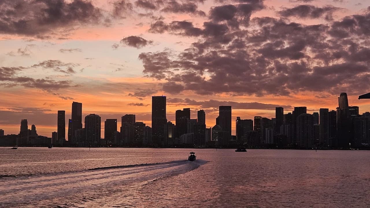 Miami Sunset Cruise of Biscayne Bay and Millionaires' Homes - Photo 3