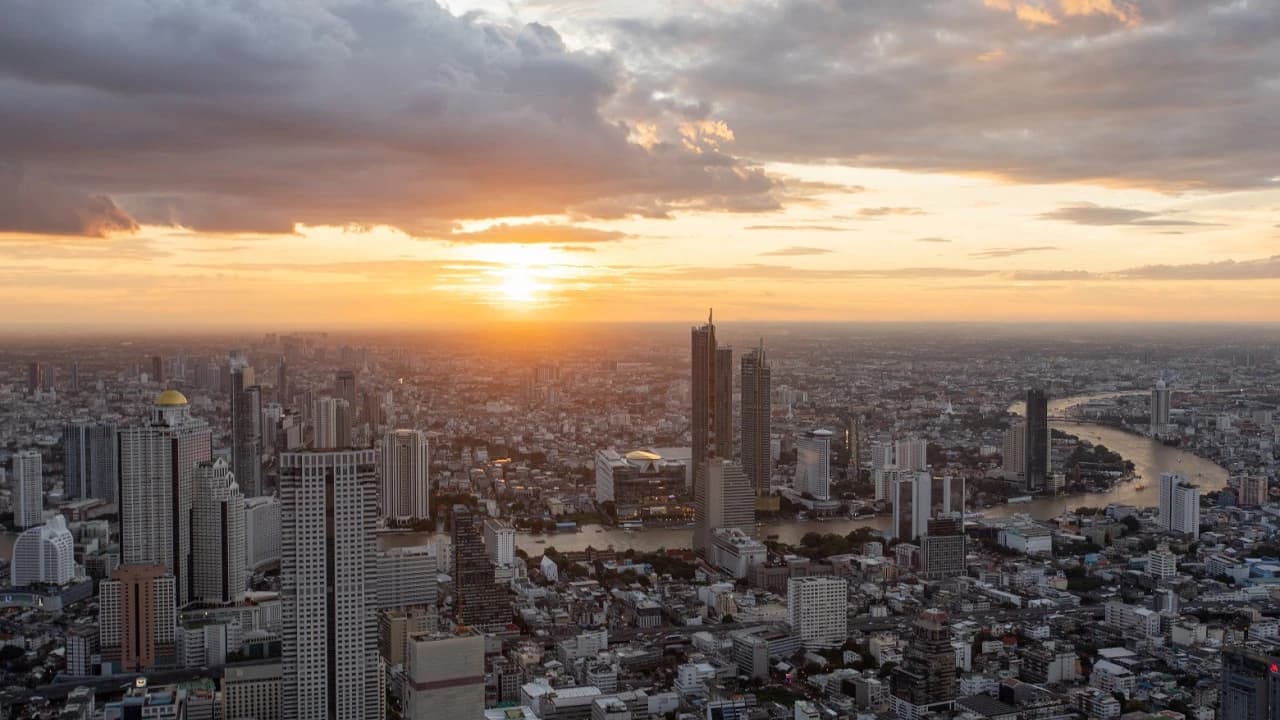 Mahanakhon SkyWalk Ticket in Bangkok - image 6