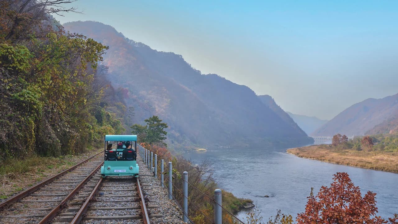 Nami Island, Mount Seorak, and Gapyeong Rail Bike Full-Day Tour from Seoul