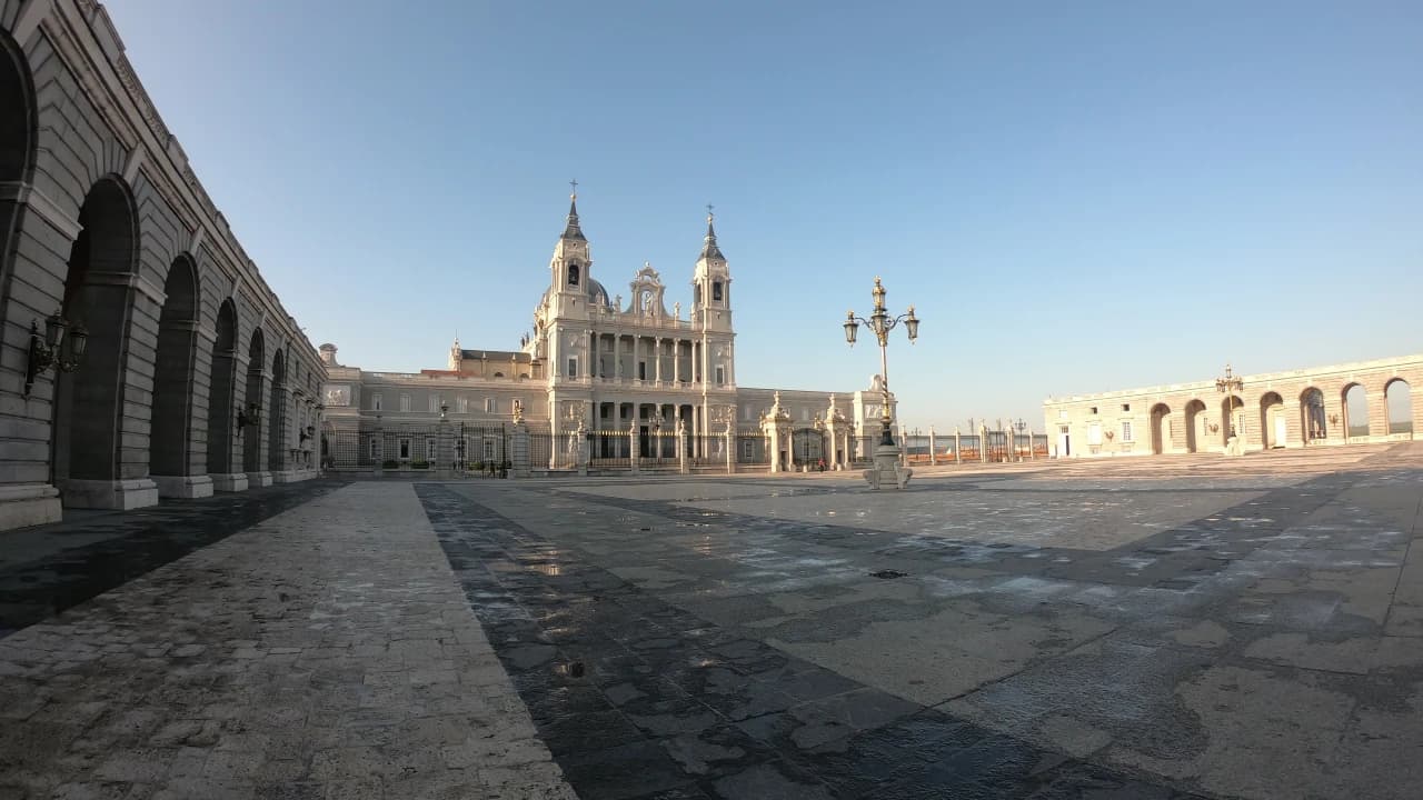 Royal Palace of Madrid Skip-the-Line Guided Tour - Photo 4