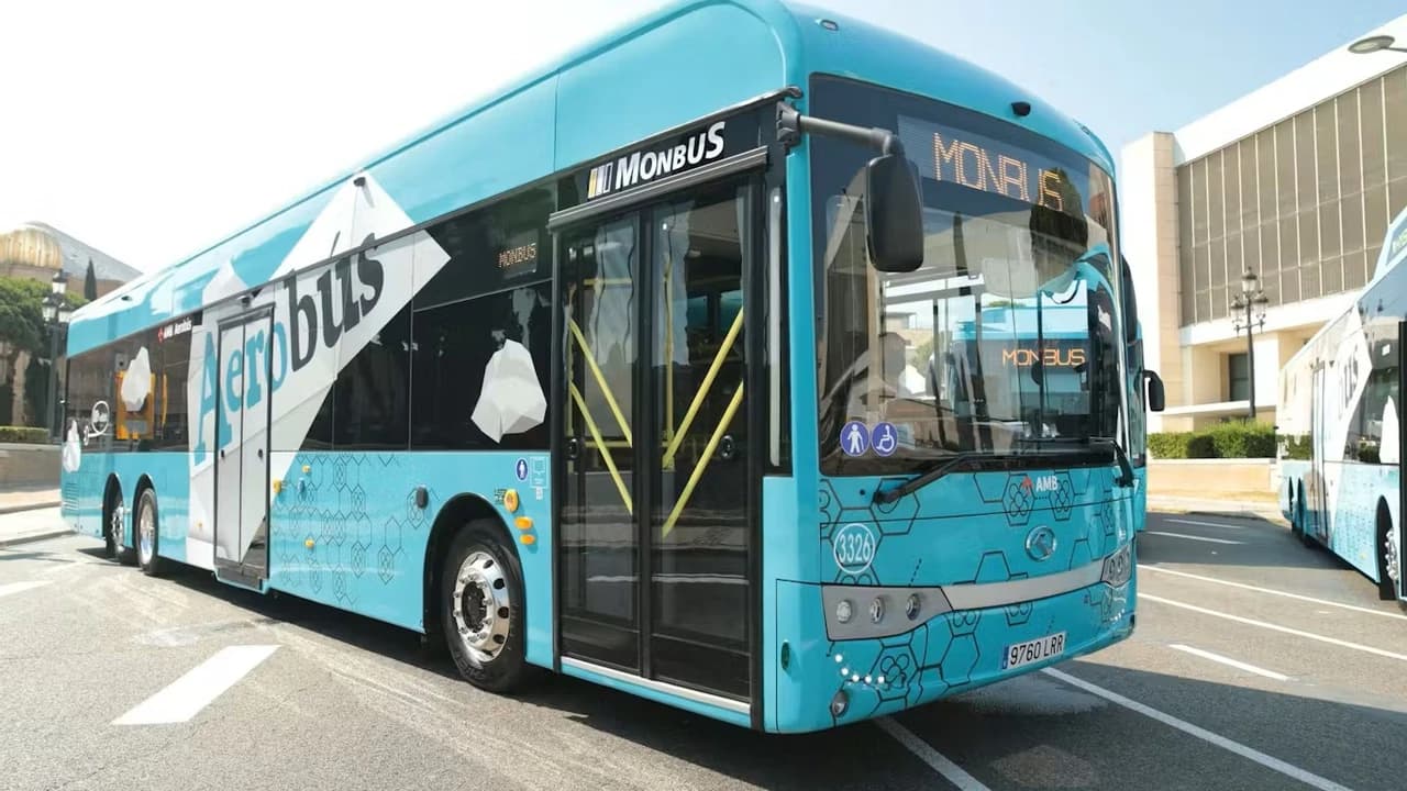 Aerobús Barcelona: Transfer Between Airport & City Center - Photo 2
