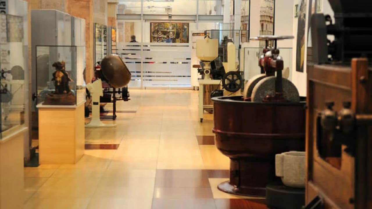 Chocolate Museum (Museu de la Xocolata de Barcelona) - Photo 5