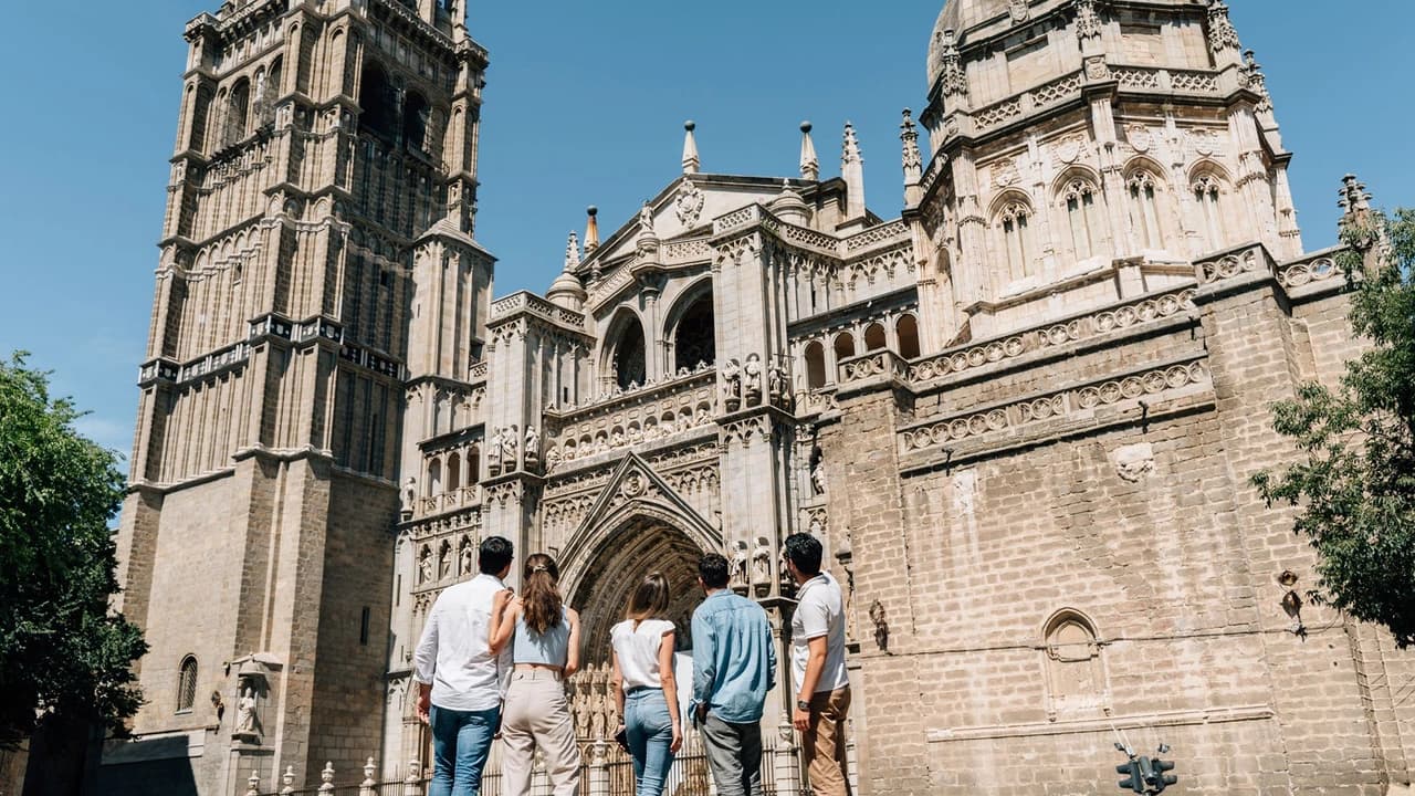 Toledo City Tour from Madrid with Wine Tasting Experience