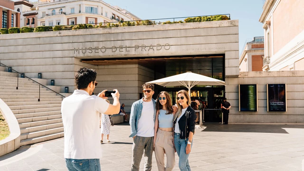 Madrid Walking Tour with High-Speed Train Transfer from Barcelona and Prado Museum Admission - Photo 5