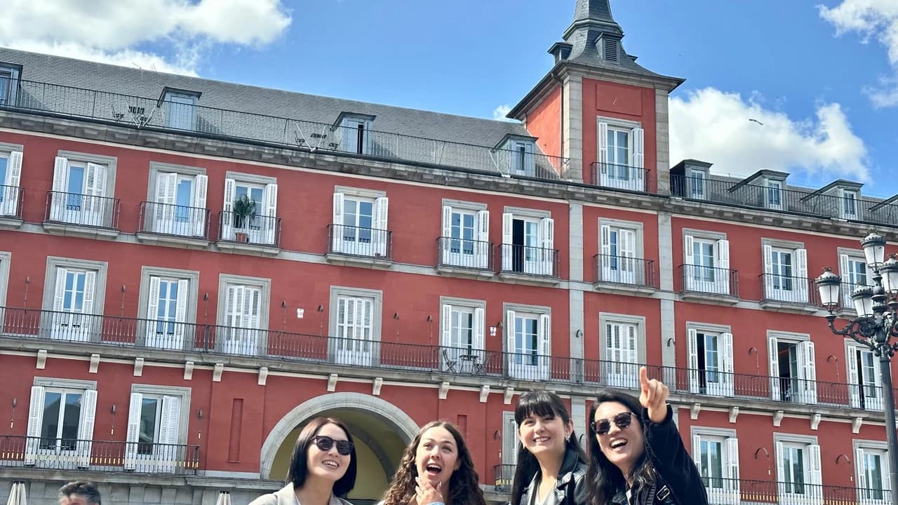 Madrid Old Town Walking Tour in English, Mandarin, Korean with Flamenco Show - Photo 2
