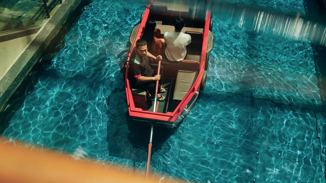 Sampan Ride Ticket at Marina Bay Sands