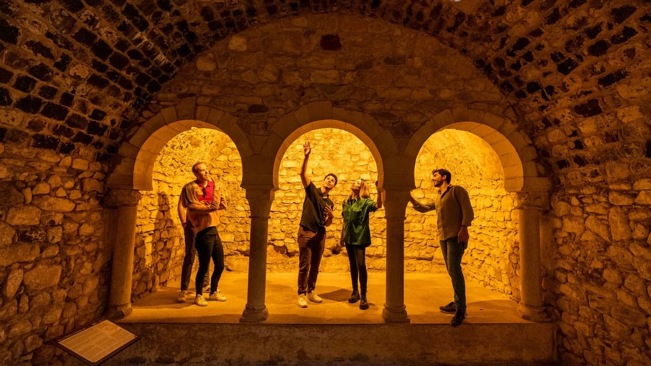 Girona City Private Half-Day Tour with High-Speed Train Transfer from Barcelona - Photo 2