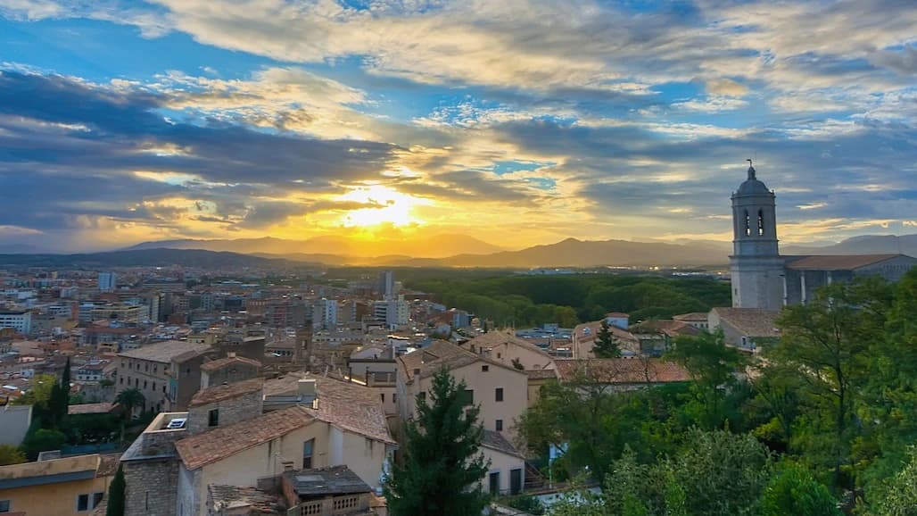 Girona City Private Half-Day Tour with High-Speed Train Transfer from Barcelona - Photo 5