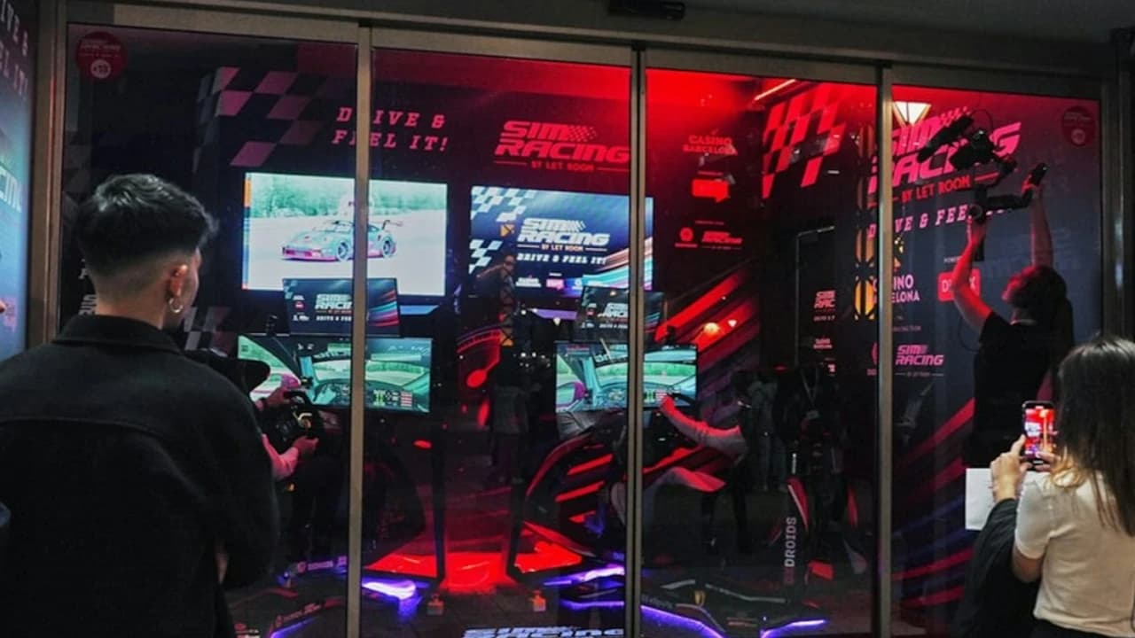 Casino Barcelona: Car Racing Simulator Ticket - Photo 2