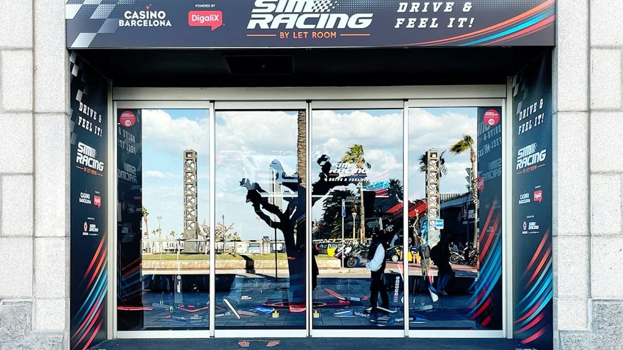 Casino Barcelona: Car Racing Simulator Ticket - Photo 4