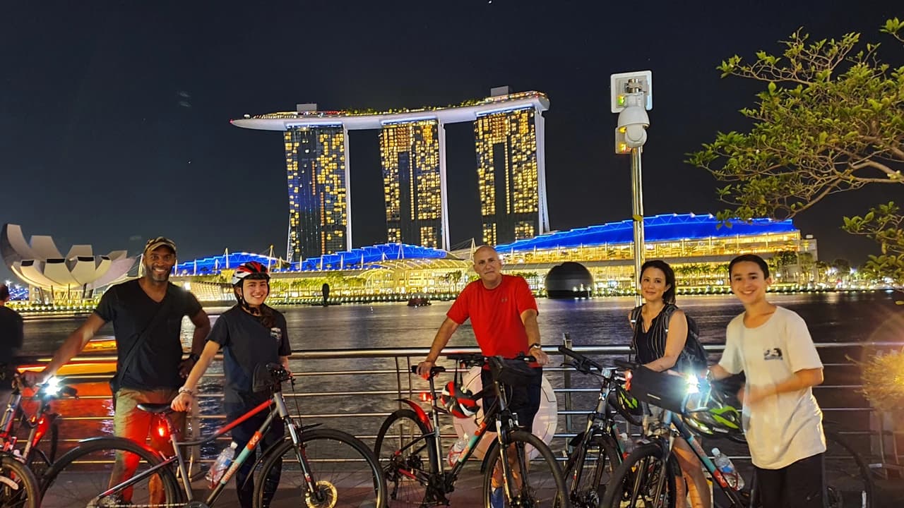 Marina Bay Night Cycling Tour