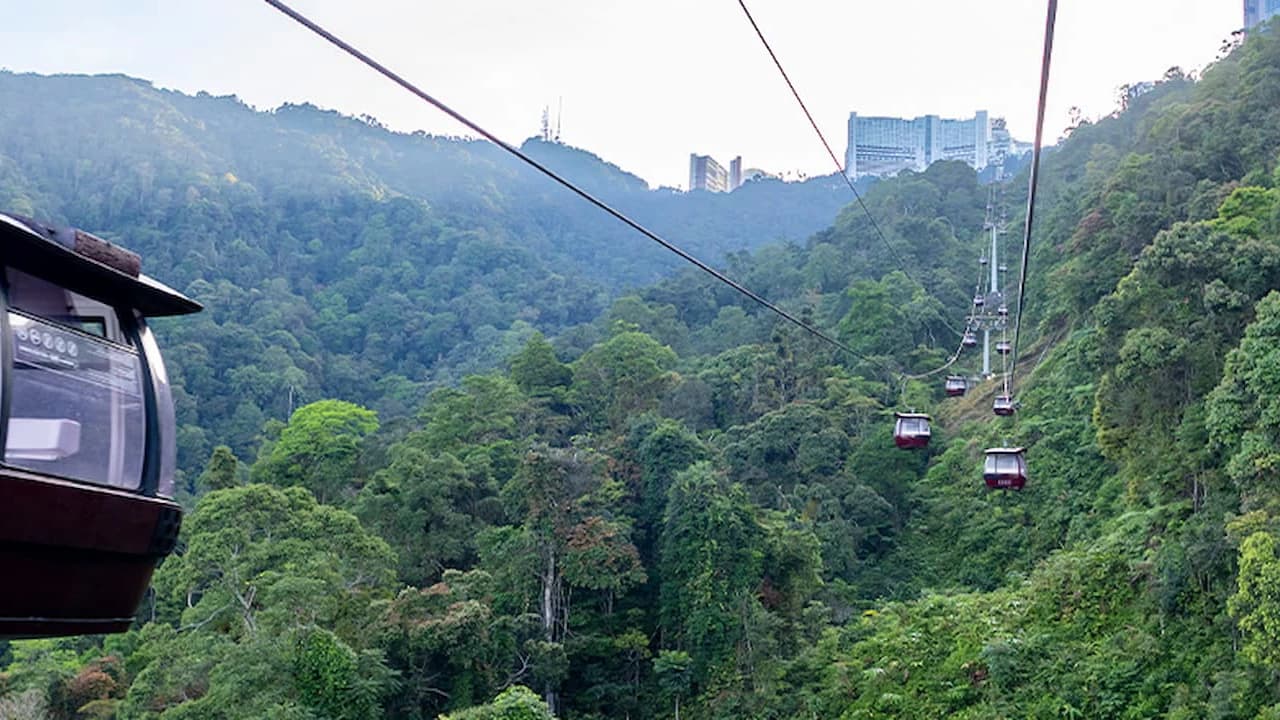 Genting Skyway Cable Car Ticket (formerly Genting Gohtong Jaya Cable Car) - Photo 2