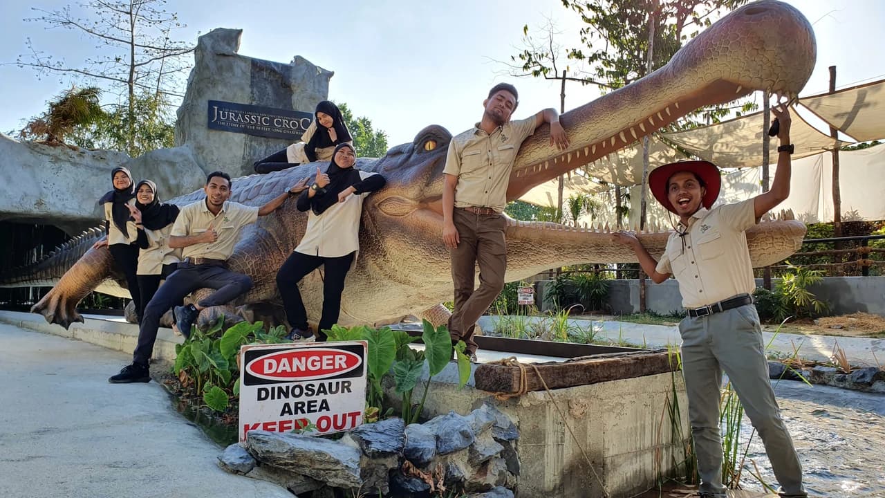 COMBO: Underwater World Langkawi + Crocodile Adventureland - Photo 2