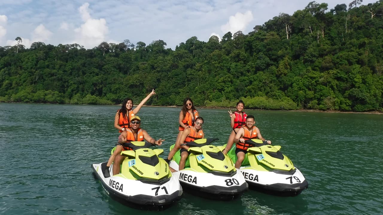 Langkawi Island Hopping Tour by Jet Ski with Mega Water Sports