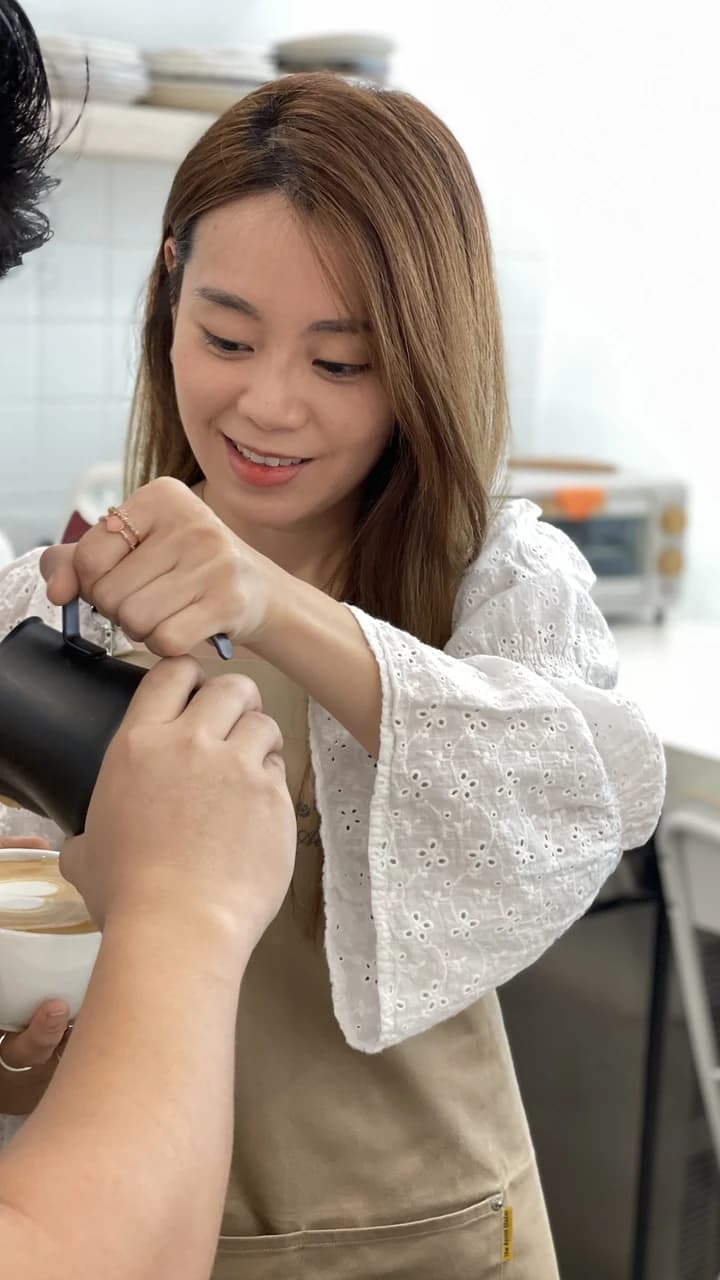 Latte Art Hobby Class by Aurelia Atelier in Kuala Lumpur - image 7