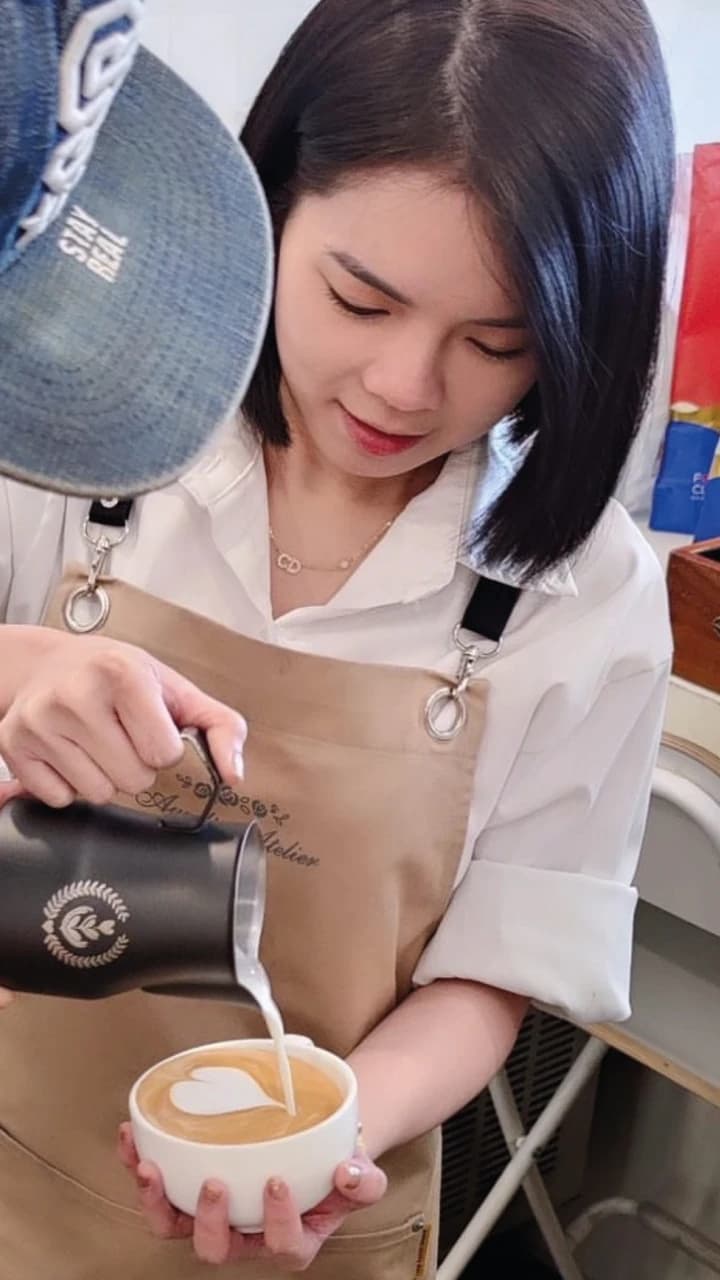 Latte Art Hobby Class by Aurelia Atelier in Kuala Lumpur - image 8