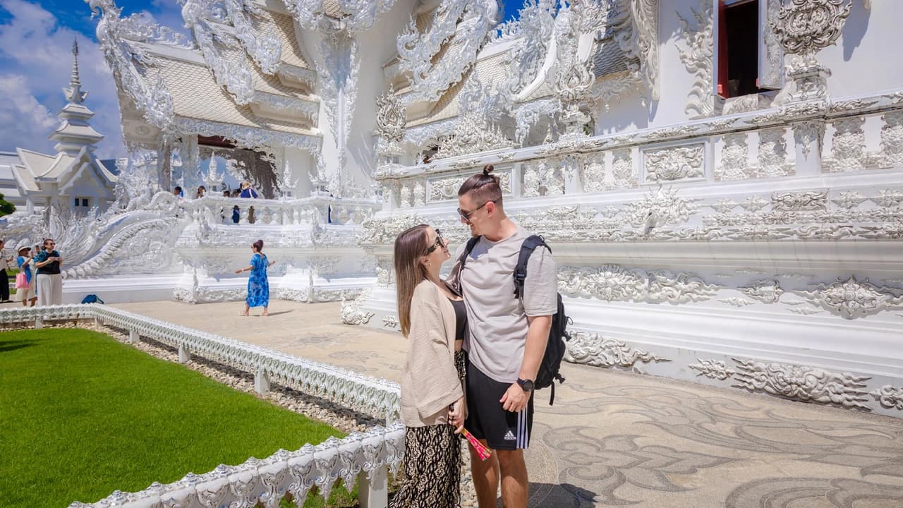 Discover Chiang Rai Temples, Golden Triangle, and Laos Boat Trip  - image 7