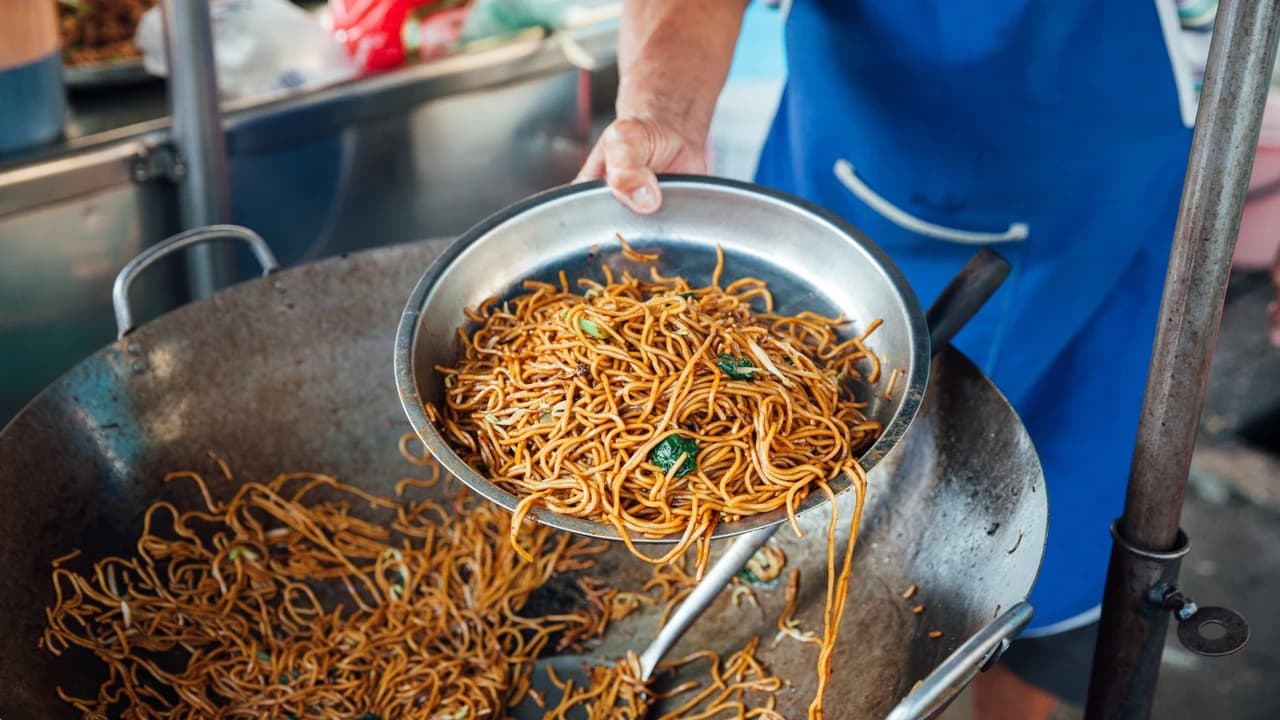 Kuala Lumpur Chinatown Delights with Real Foodie experience