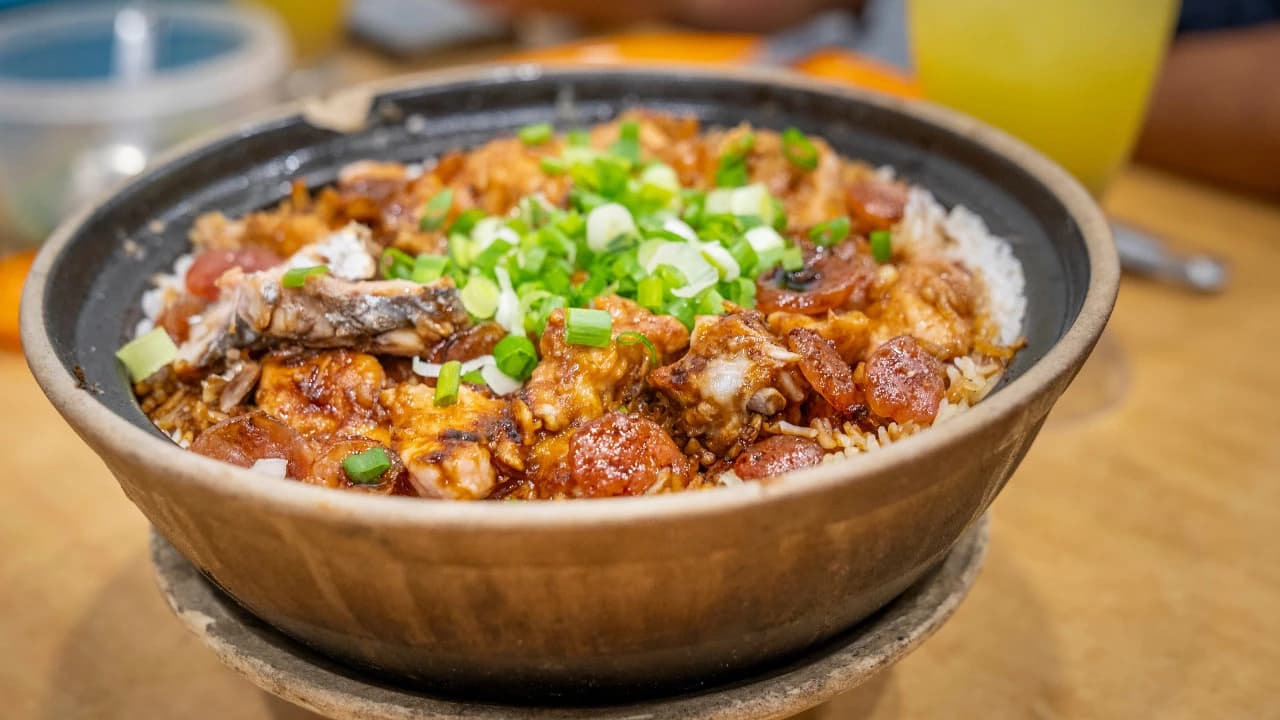 Kuala Lumpur: Nightlife Street Food Tour with 6 Tastings
