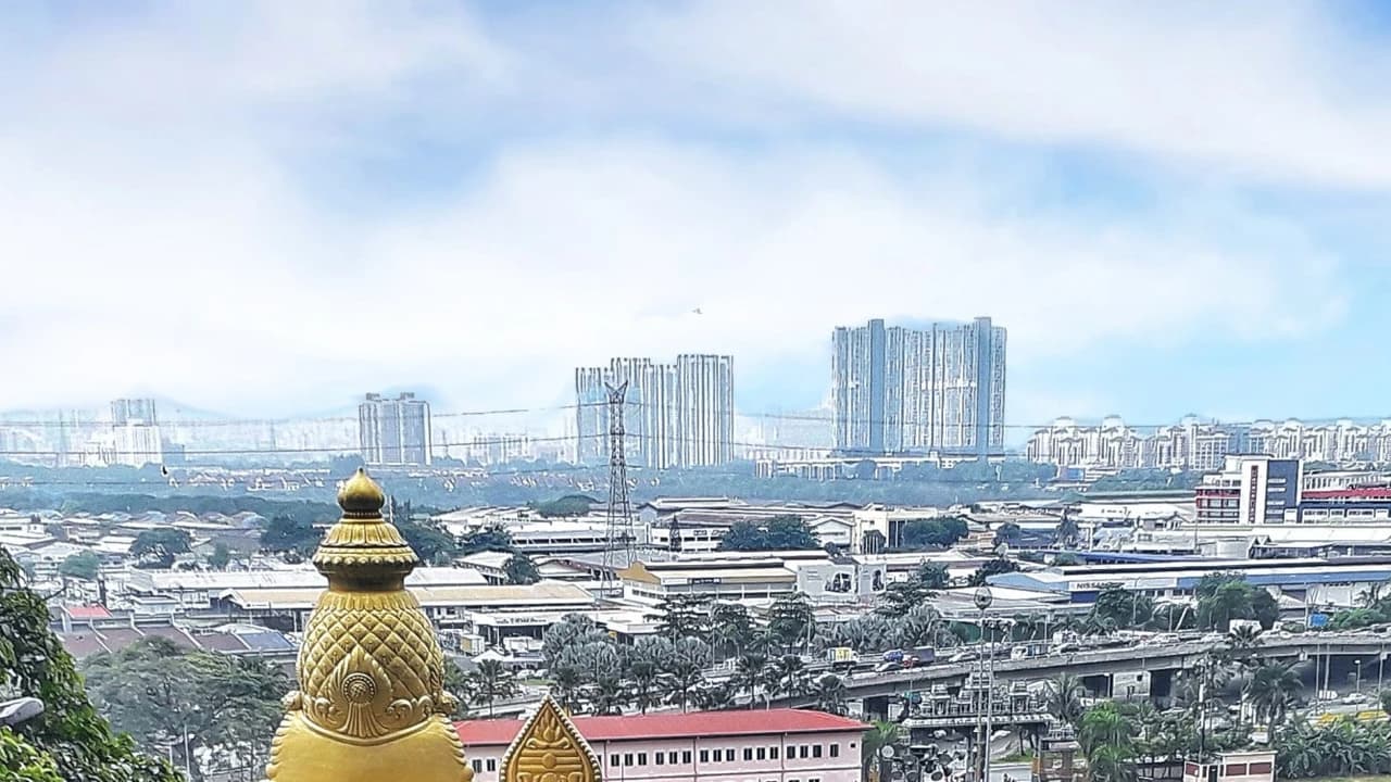 Batu Caves & Colmar Tropicale Full-Day Tour - Photo 3
