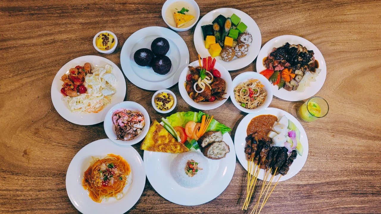 Hotel Dining at The Great Room by Holiday Inn Express Kuala Lumpur City Centre