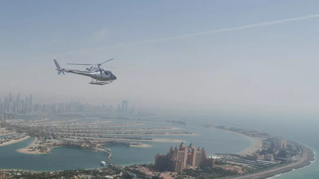 Helicopter Flight from Dubai Police Academy by HeliDubai - Photo 3
