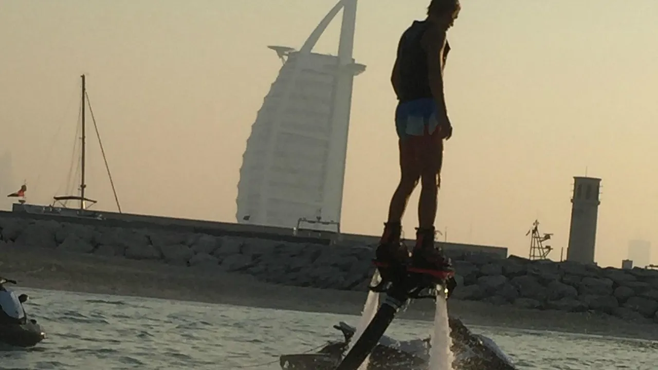 Fly Board  Burj Al Arab - Photo 3