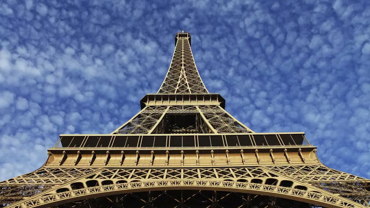 Eiffel Tower Reserved Access Tickets with Optional Summit - Photo 3