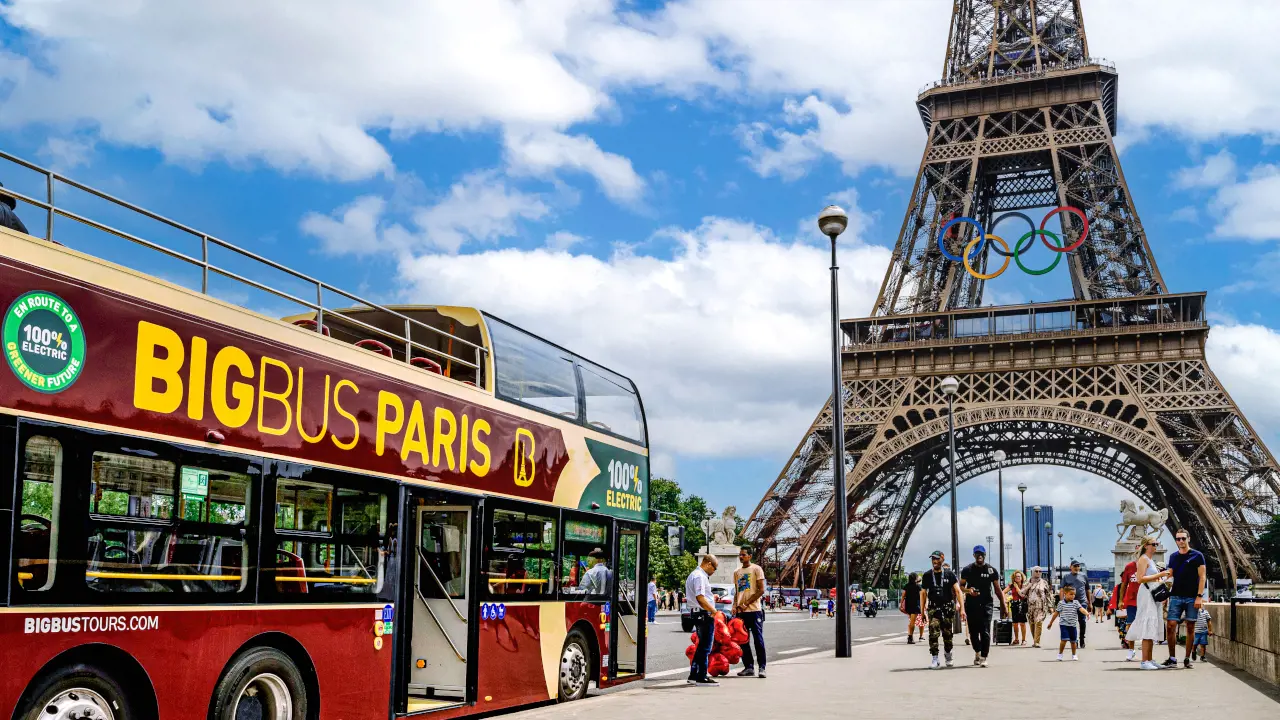 Big Bus Paris Hop-on Hop-off Bus Tour