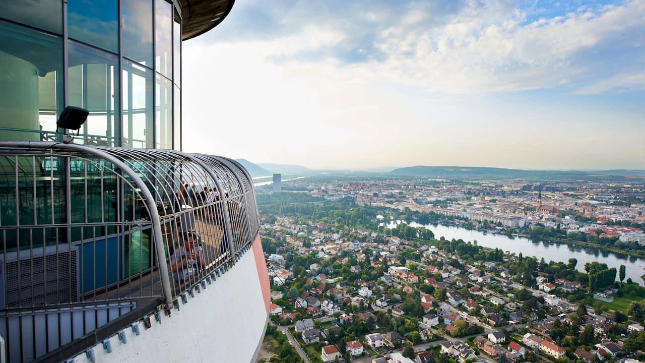 Danube Tower - Photo 2