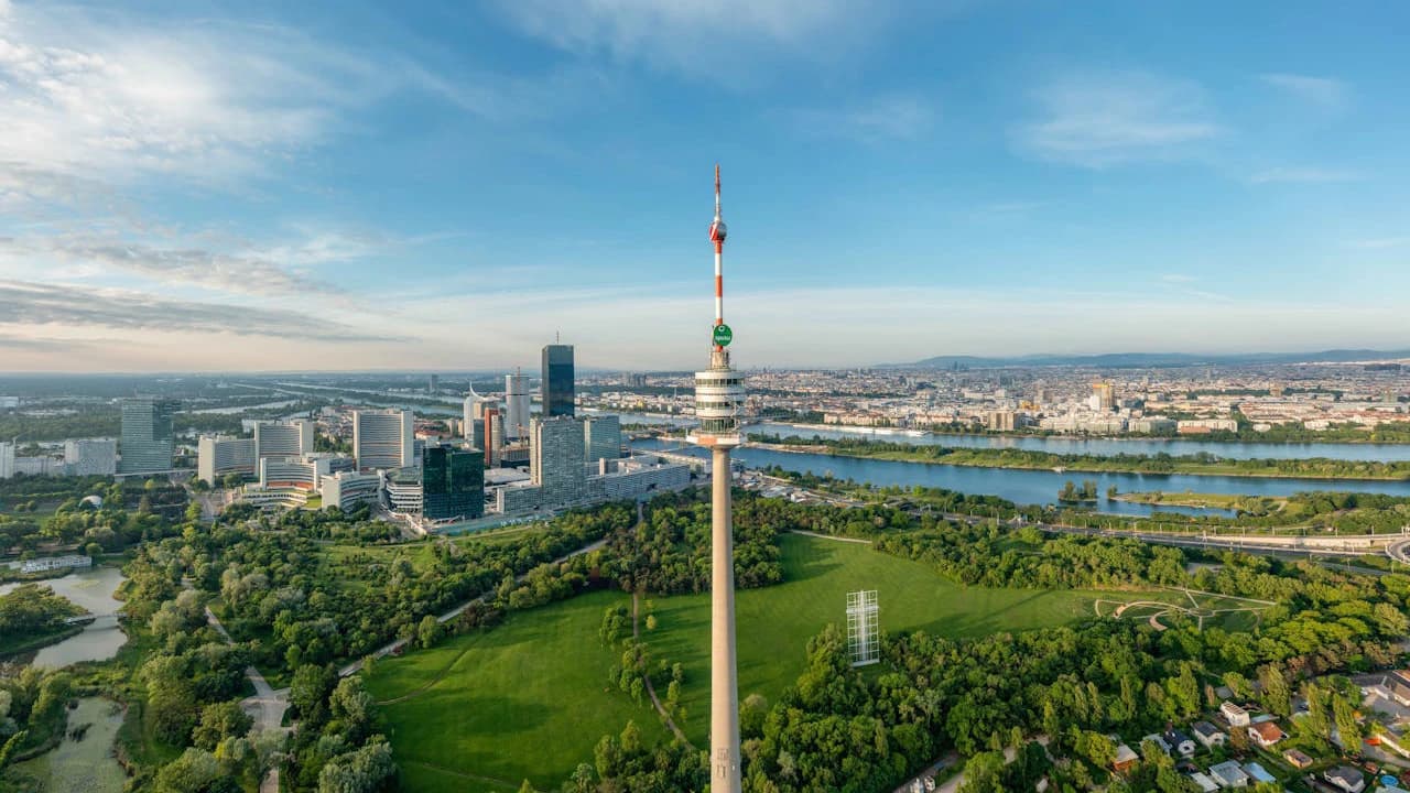 Danube Tower - Photo 3